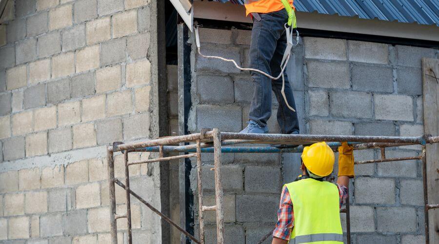 Professional residential roofers in Lake, WV